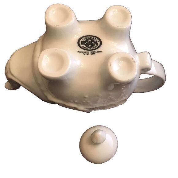 Vintage White Porcelain Elephant Teapot‎ by Cordon Bleu 28 oz. - Picture 5 of 6